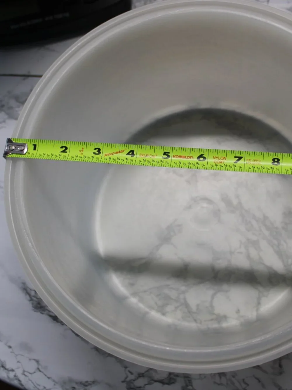 Vintage Tupperware Round Cake Taker Saver Dome with Handle and Base